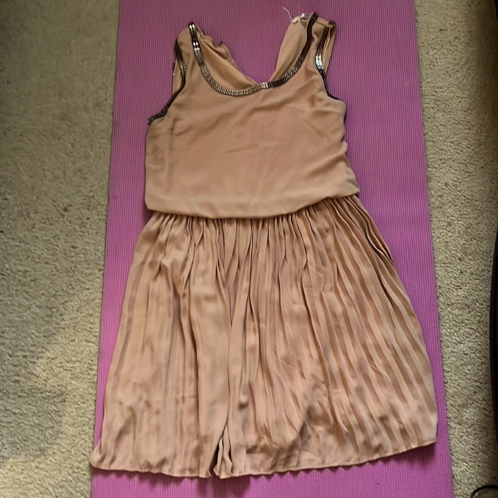 Blu Pepper Champaign colored tiered dress (size: small)